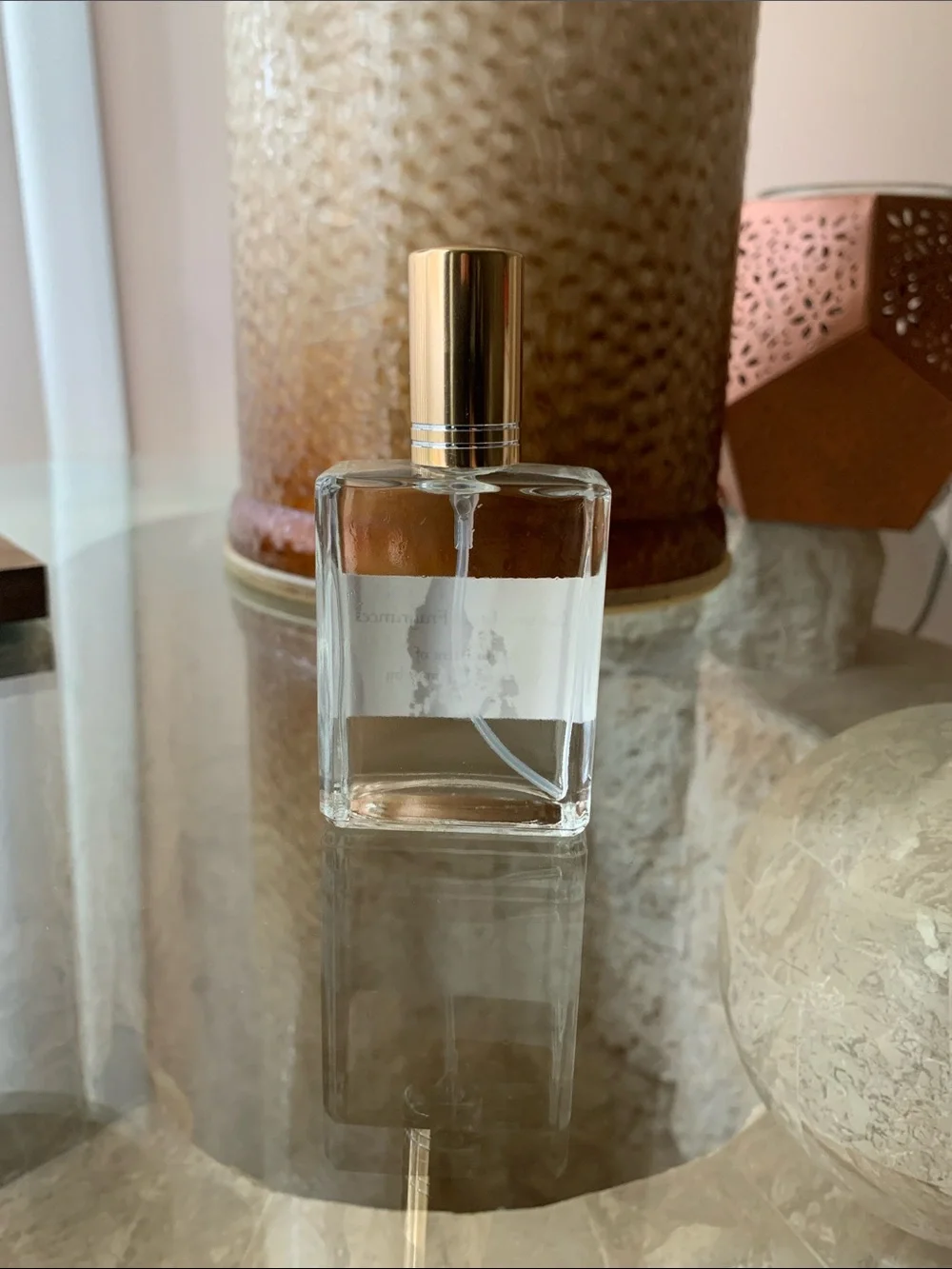 Reminiscent of Venetian Bergamot by Tom Ford   (EMPTY)